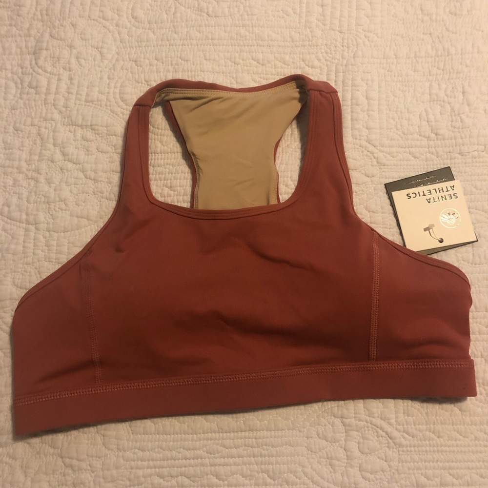 Senita hideaway sports bra clay xl NWT